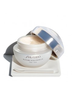 SHISEIDO FUTURE SOLUTION LX... 2