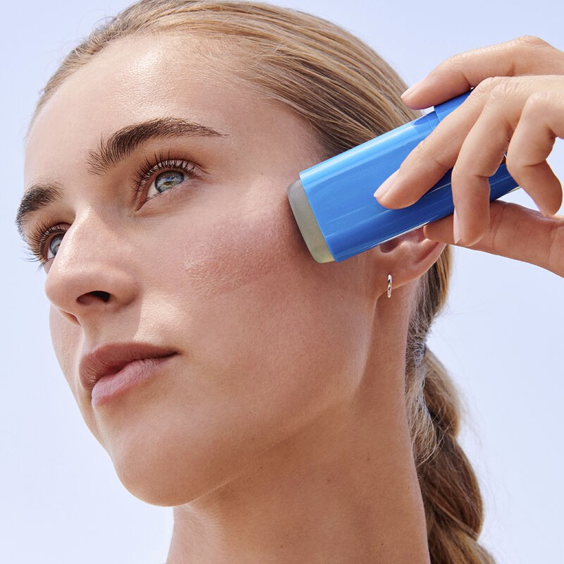 SHISEIDO - CLEAR SUNSCREEN STICK SPF 50+