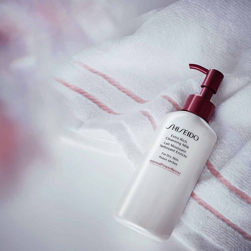SHISEIDO - EXTRA RICH CLEANSING MILK