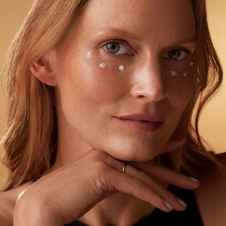 SHISEIDO FUTURE SOLUTION LX - EYE AND LIP CONTOUR REGENERATING CREAM