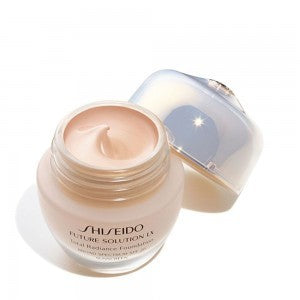 SHISEIDO - TOTAL RADIANCE FOUNDATION SPF 20 N2 #barva_shiseido-total-radiance-foundation-spf-20-n2